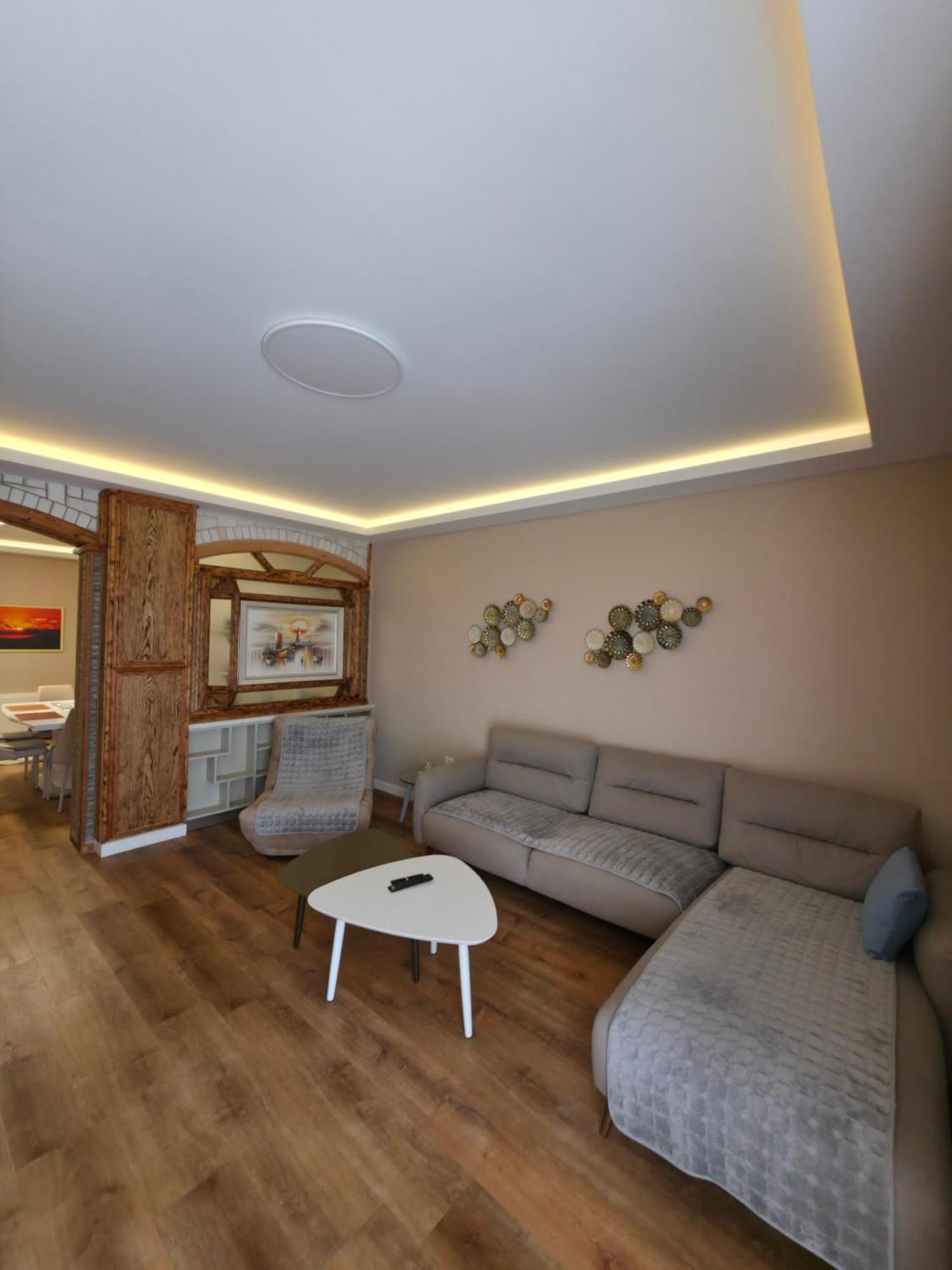 Luxury Sea View Appartement Vlorë